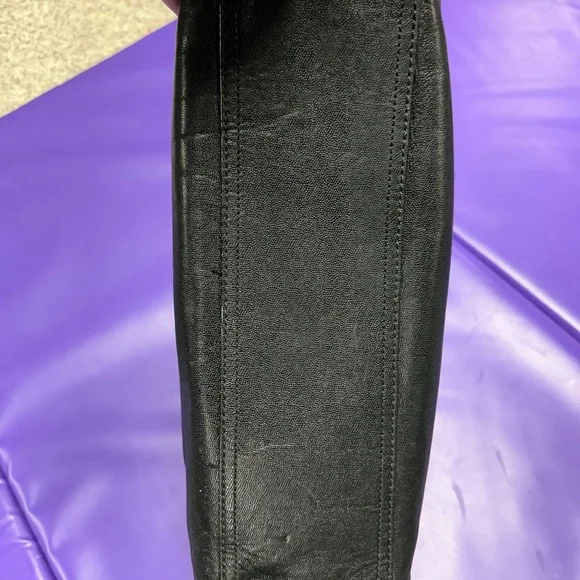 Gorgeous black Cole Haan handbag - Picture 2 of 8